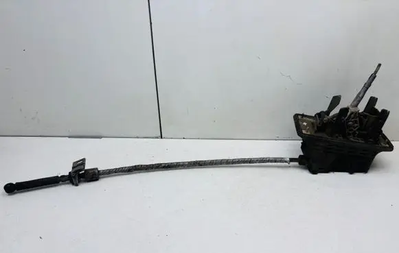 Audi A4 S4 B5 8D Gear shifter/selector 8D0713093