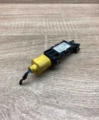 Audi A4 S4 B6 8E 8H Airbag deployment crash/impact sensor 8E0959643A