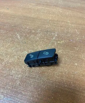Mercedes-Benz E C207 W207 Central locking switch button 10023298 1493