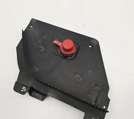 Mini One - Cooper F56 F55 Battery box tray cover/lid 7317737
