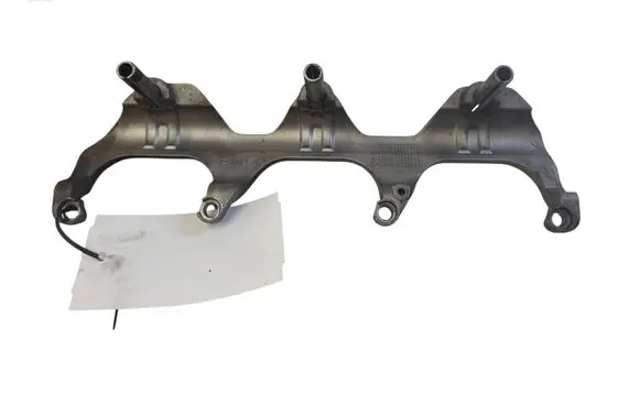 Audi Q5 SQ5 Fuel Injector clamp holder 06e133340e 70532830