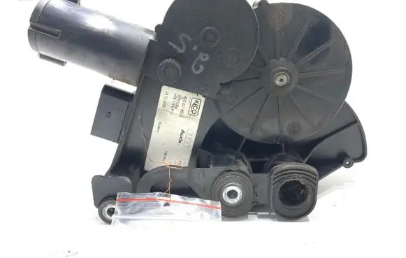 Audi A8 S8 D3 4E Tailgate exterior lock 4E0827852G