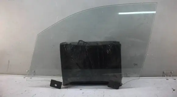Porsche Cayenne (9Y0 9Y3) Front door window glass four-door 9Y0845021B