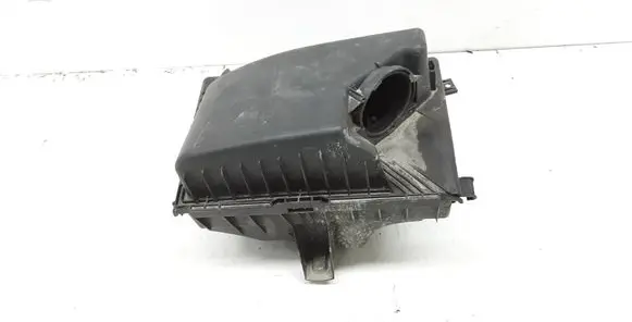 Volvo V70 Air filter box 8638495