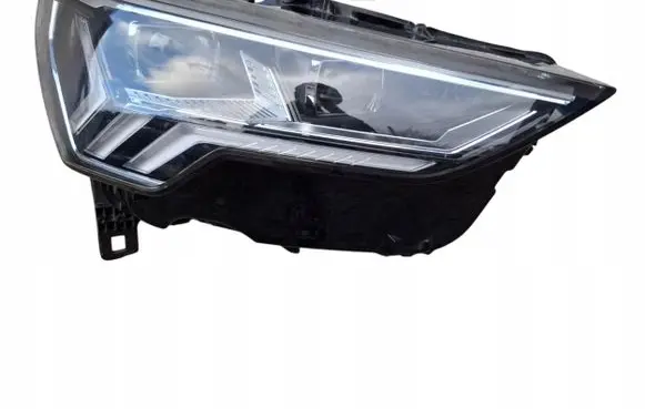 Audi Q3 F3 Headlights/headlamps set 83A941036C