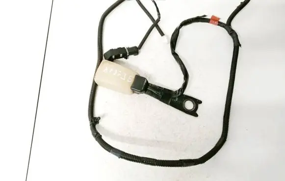 Lexus IS 220D-250-350 Front seatbelt buckle e034501 b-480