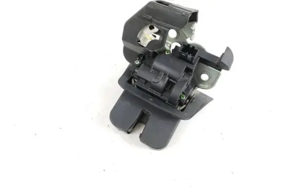 Audi A4 S4 B8 8K Tailgate/trunk/boot lock/catch/latch