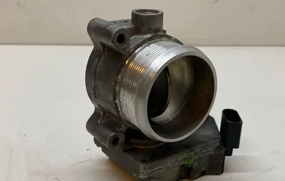 Audi A6 S6 C6 4F Throttle valve 8E0145950Q 1602111315 A2C30247100