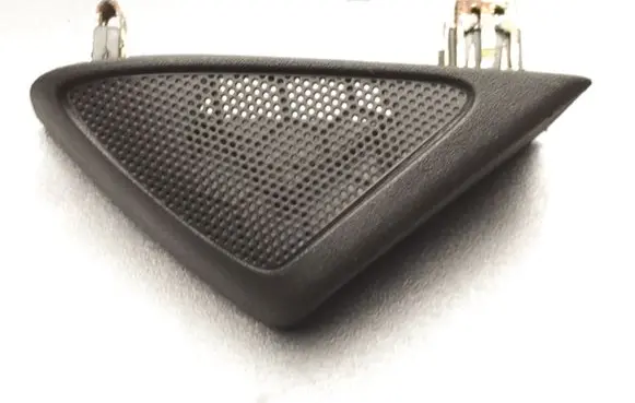 Side speaker trim/cover