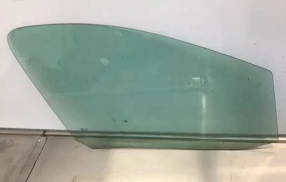 Fiat Scudo Front door window glass four-door 43R00048 E000292