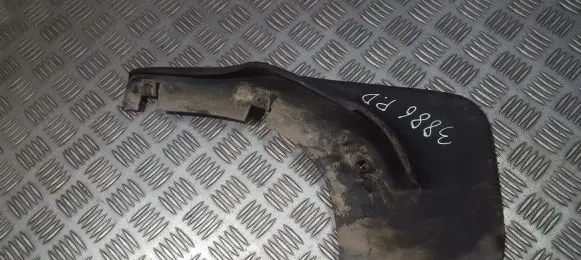 Ford Mondeo MK II Front mudguard 5027456 D33MA