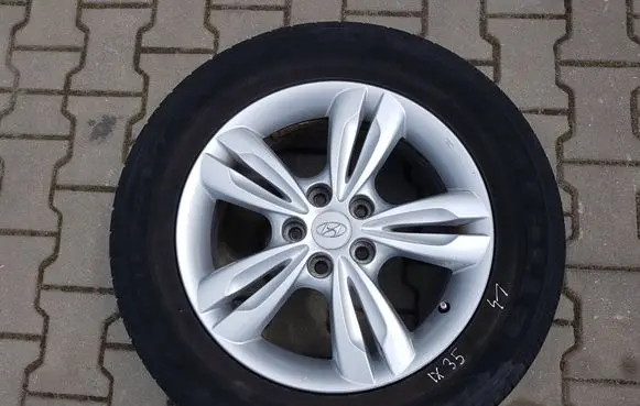 Hyundai ix35 R17 alloy rim