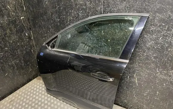 Citroen C4 III e-C4 Front door 