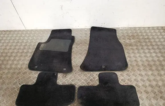 Dodge Challenger Car floor mat set 
