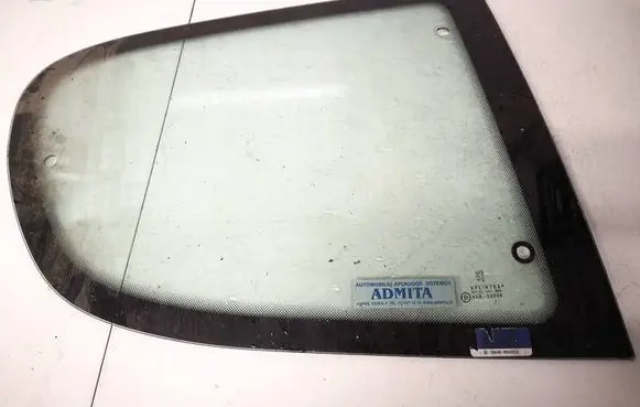 Peugeot 205 Rear side window as2