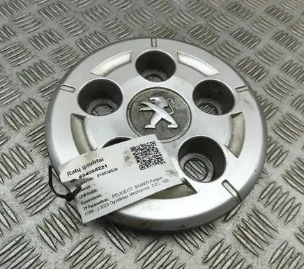 Peugeot Boxer R20 wheel hub/cap/trim 1374675080