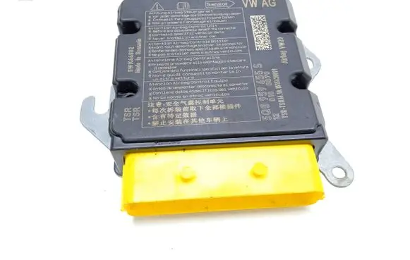 Audi A3 S3 8V Airbag control unit/module 5Q0959655S 120100870 5WK44882
