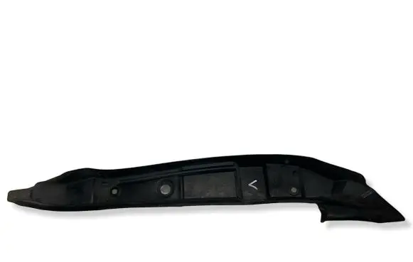 Audi Q5 SQ5 Fender end trim 8R0821111C