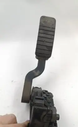 Renault Laguna II Accelerator throttle pedal 8200003392