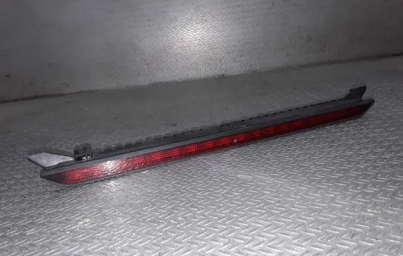 Volkswagen PASSAT B5 Third/center stoplight 1J6945097D