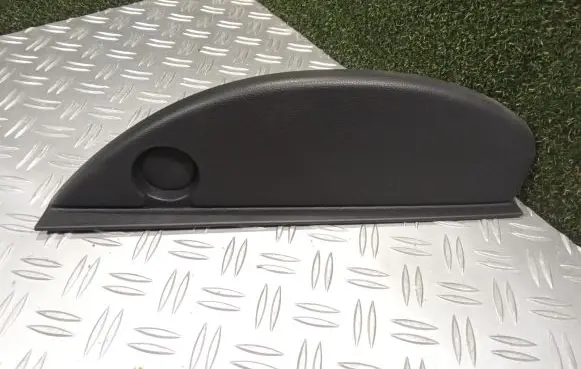 Opel Movano B Dashboard side end trim 689200022R