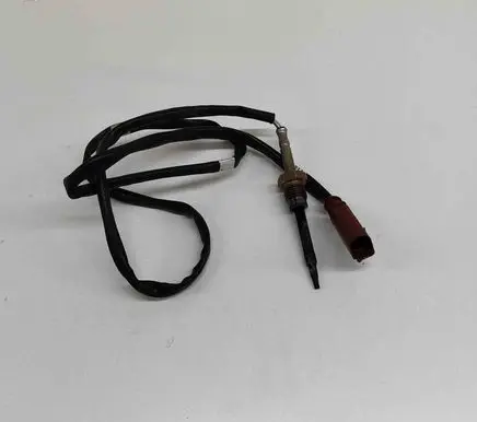 Volkswagen PASSAT B8 Oil temperature sensor 04L906088DA