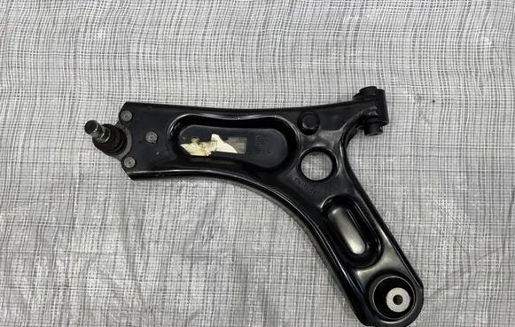 Fiat Panda III Front control arm 26823