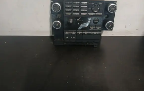 Volvo S80 Climate control unit 30774372 MCRTAA00012 01W35E03