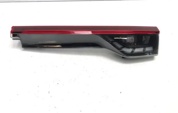 Honda HR-V Tailgate rear/tail lights 226622BH