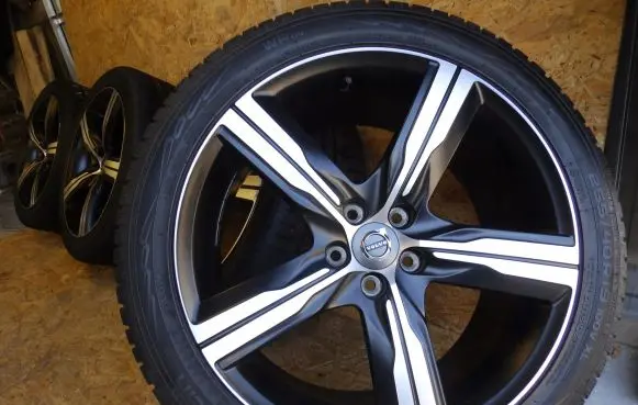 Volvo XC60 R19 alloy rim 