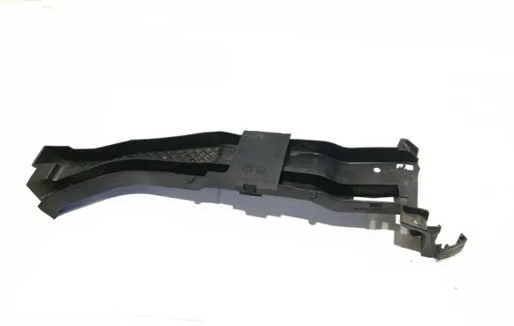Audi Q3 8U Other engine bay part 5N0971615E