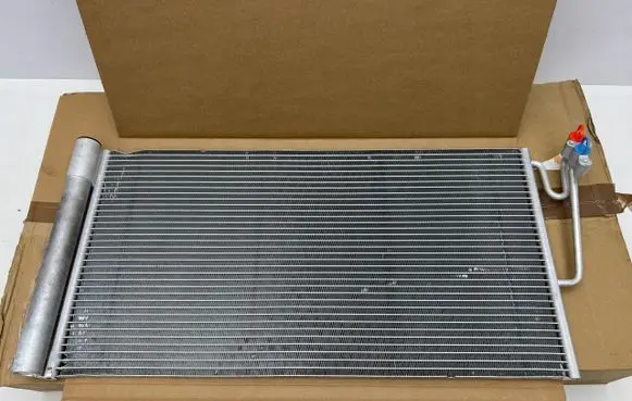 Mini One - Cooper Coupe R56 A/C cooling radiator (condenser) 9239920
