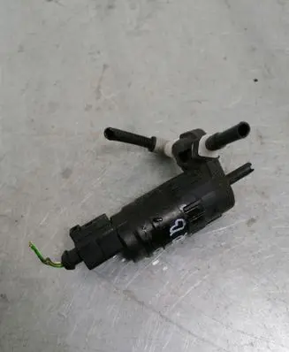 Skoda Superb B6 (3T) Windscreen/windshield washer pump 1K6955651
