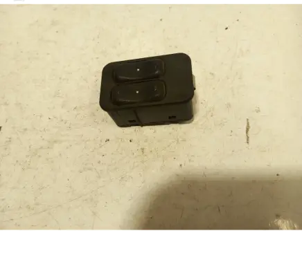 Opel Zafira A Electric window control switch 13363201 90561088