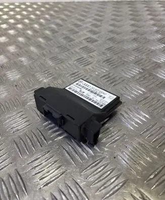 Volkswagen Golf VI Gateway control module 1K0907530AD 1K0907951