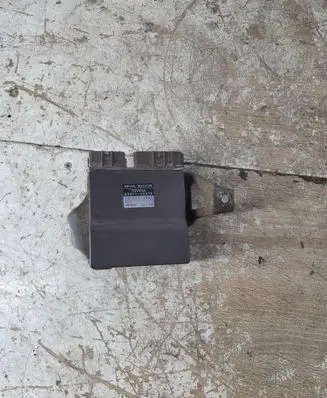 Toyota Avensis Verso Fuel injection control unit/module 8987120030 1310001041
