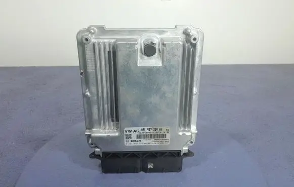 Skoda Octavia 985 Engine control unit/module ECU 05L907309AH