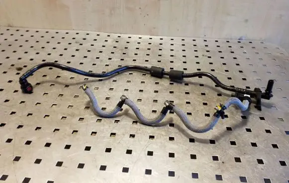 Nissan X-Trail T32 Fuel return line/hose 