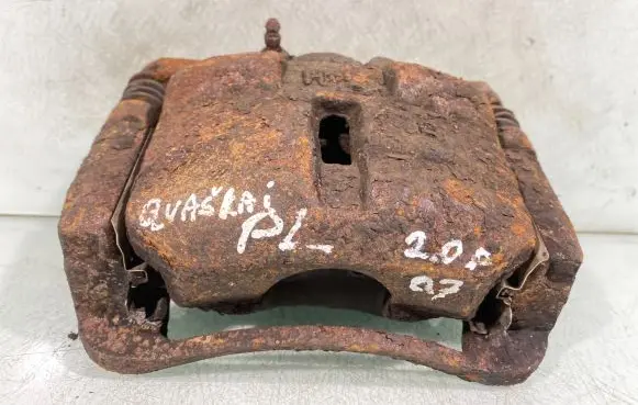 Nissan Qashqai Front brake caliper