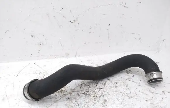 Mercedes-Benz CLS C219 Engine coolant pipe/hose A2115015482