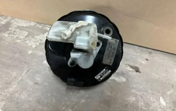 Ford Grand C-MAX Brake booster DV612B195XB