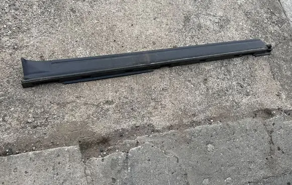 Ford Explorer VI Sill LB5BS10154ABW