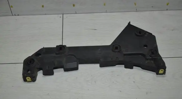 Smart Roadster Front bumper mounting bracket 0008240V007