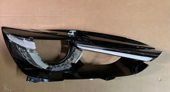 Mazda CX-3 Headlight part D10E51030
