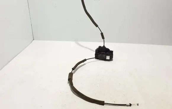 Nissan Pulsar Front door lock 805003ZL0A