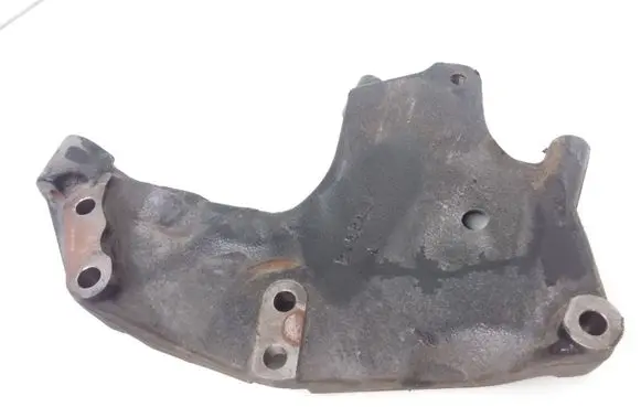 Nissan X-Trail T31 Engine mounting bracket 9429B1