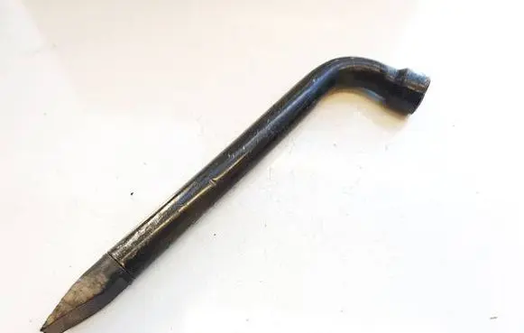 SsangYong Actyon Wheel nut wrench 93bb17032ab 93bb-17032-ab