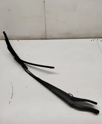 Renault Megane III Front wiper blade arm
