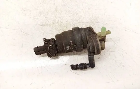Opel Astra H Windscreen/windshield washer pump 24439254