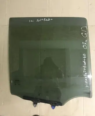 Nissan Pathfinder R51 Rear door window glass 43R004654